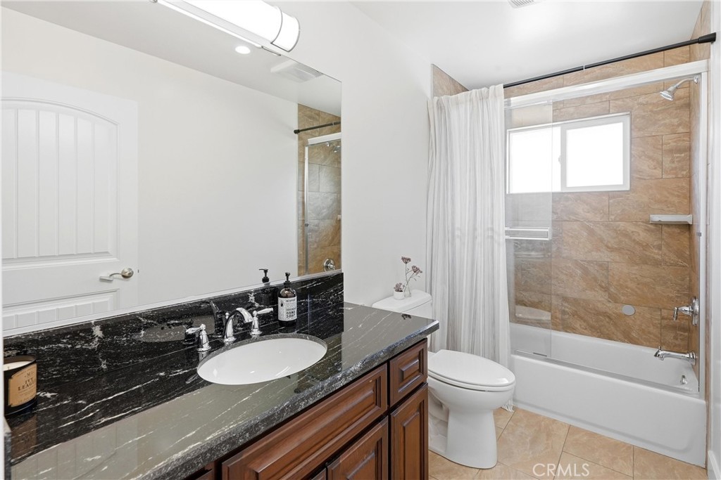 14840 Amorose Property Photo 27