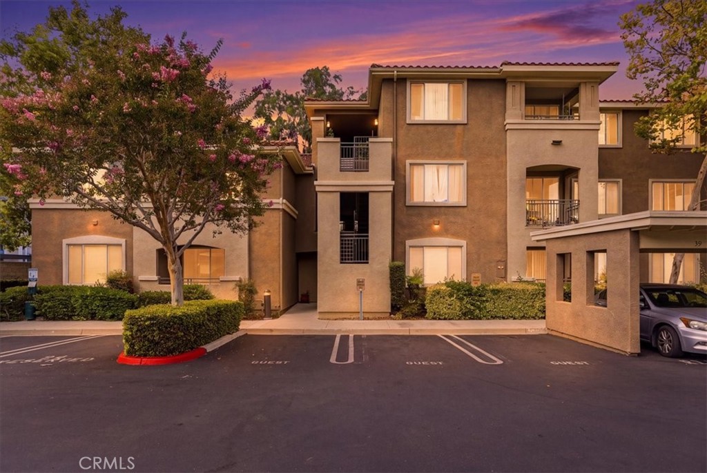 22681 Oakgrove 426 Property Photo 1