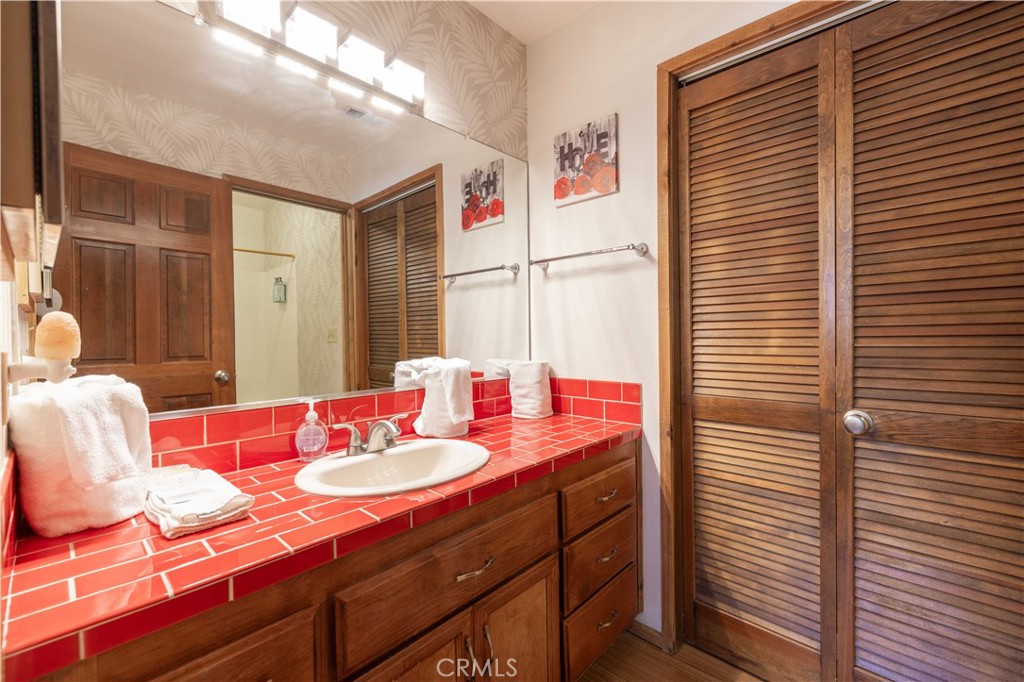 1098 Mt Verdi Property Photo 19