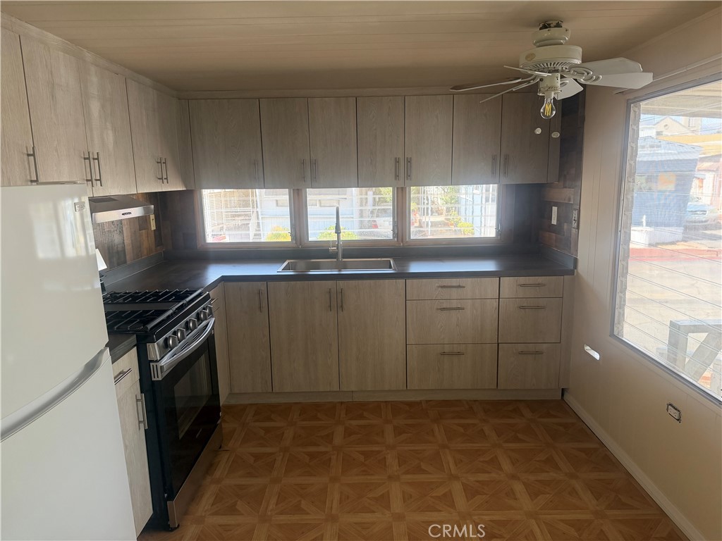 12177 3rd Street 37 Property Photo 5