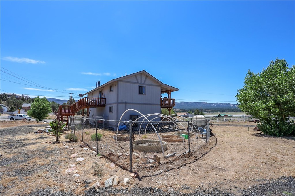 46040 Vale Property Photo 4