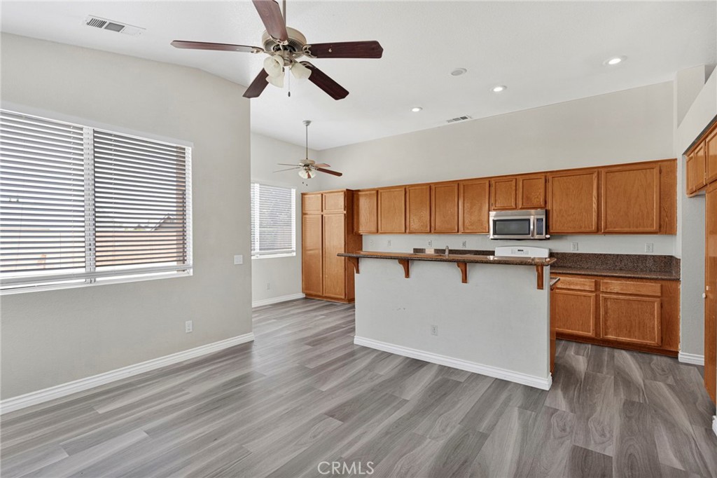 14400 Dartmouth Property Photo 12