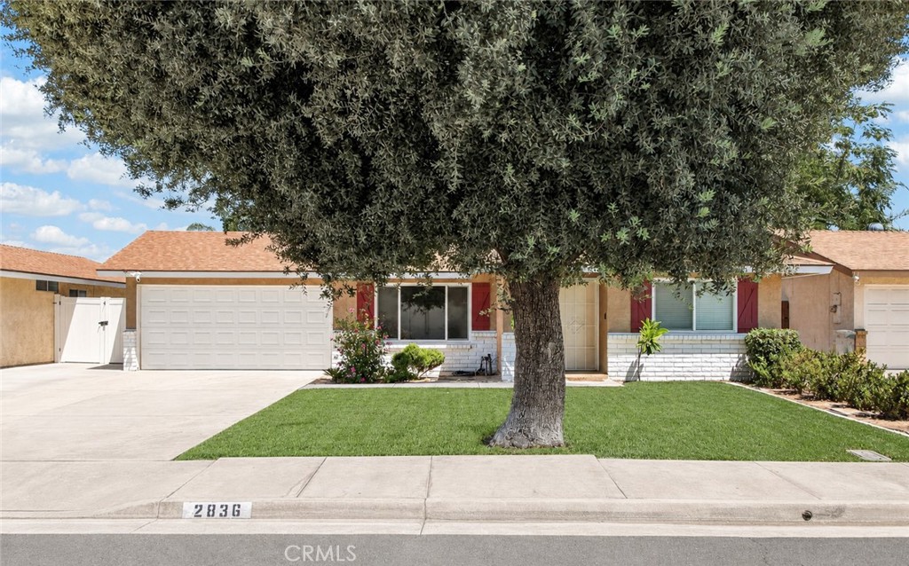 2836 Rafferty Road Property Photo 1