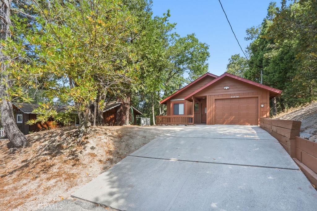 24776 Basel Property Photo 6