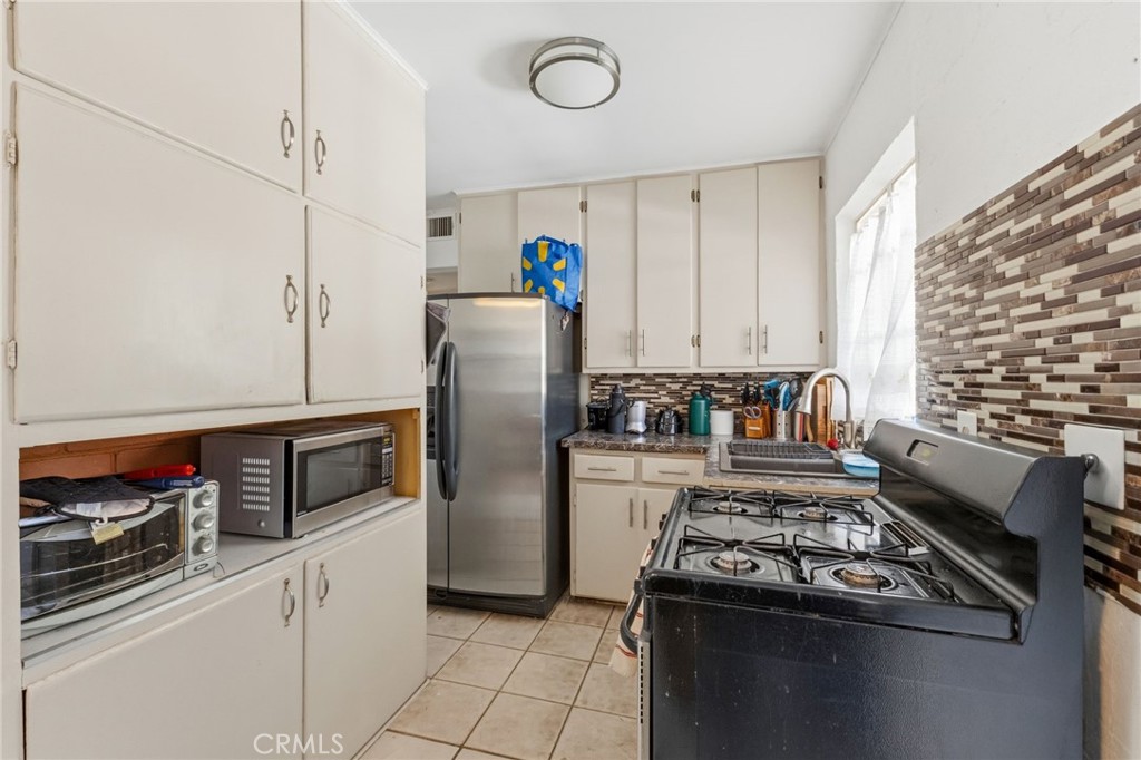 66566 Buena Vista Ave Property Photo 16