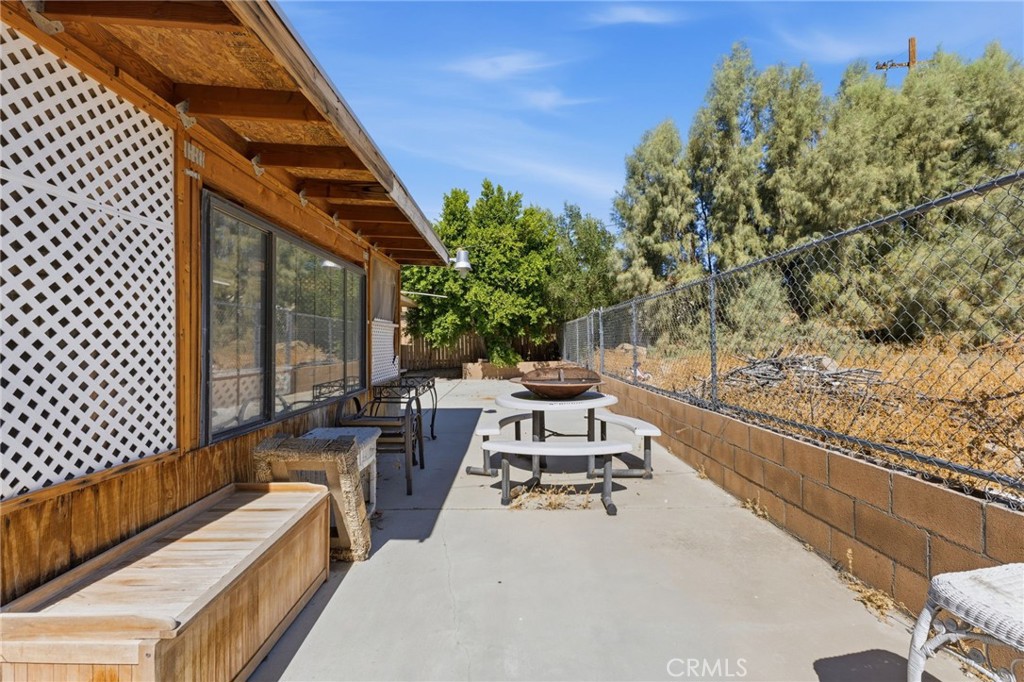 66566 Buena Vista Ave Property Photo 34