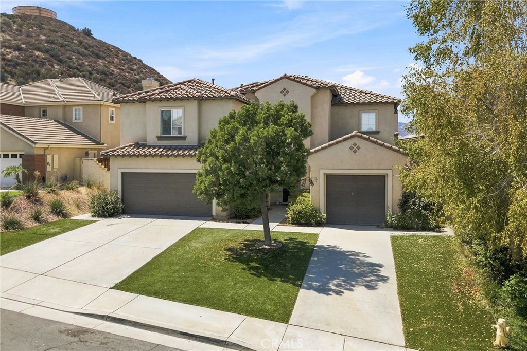 3365 Juniper Property Photo 5
