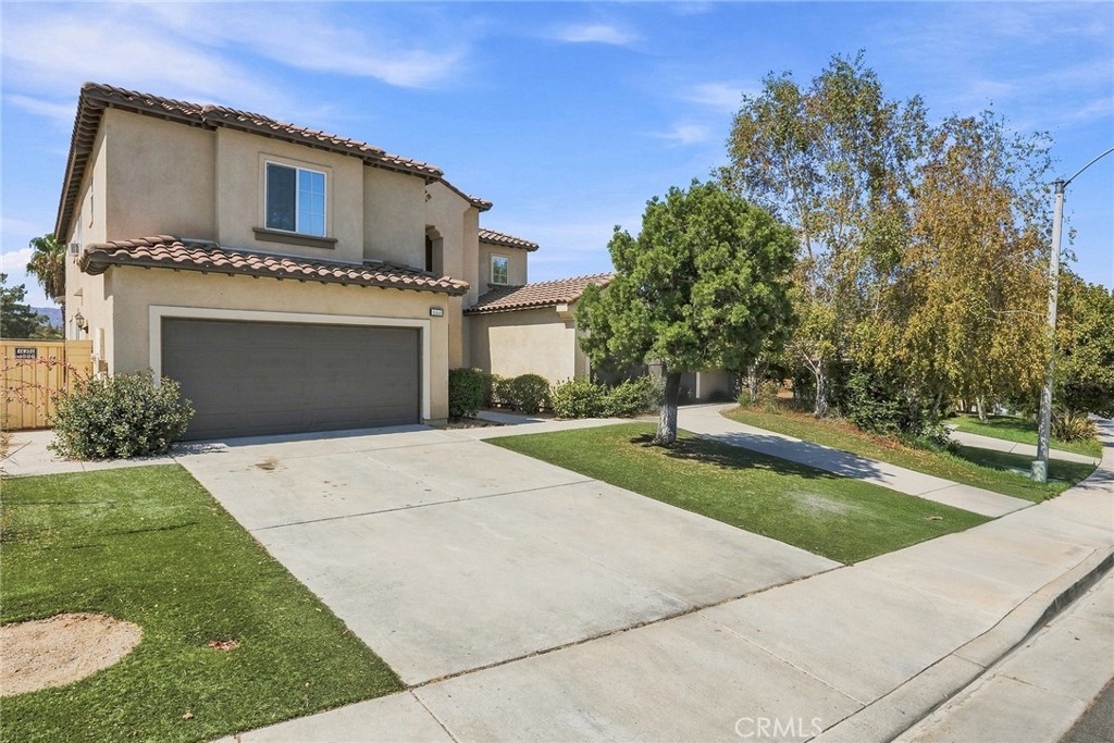 3365 Juniper Property Photo 7