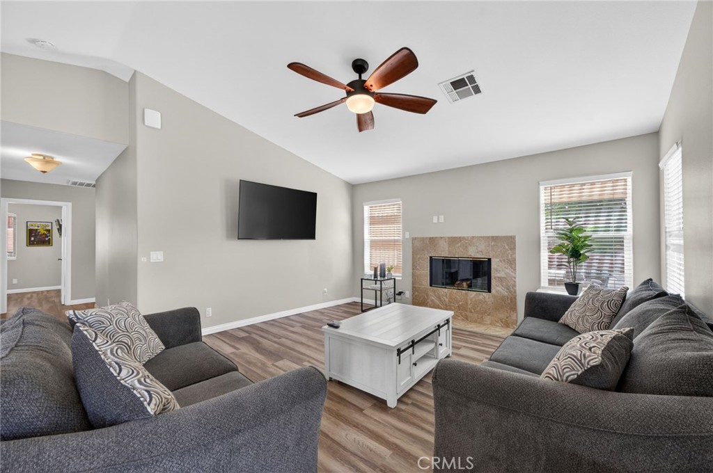 12828 Miracle Hill Property Photo 6