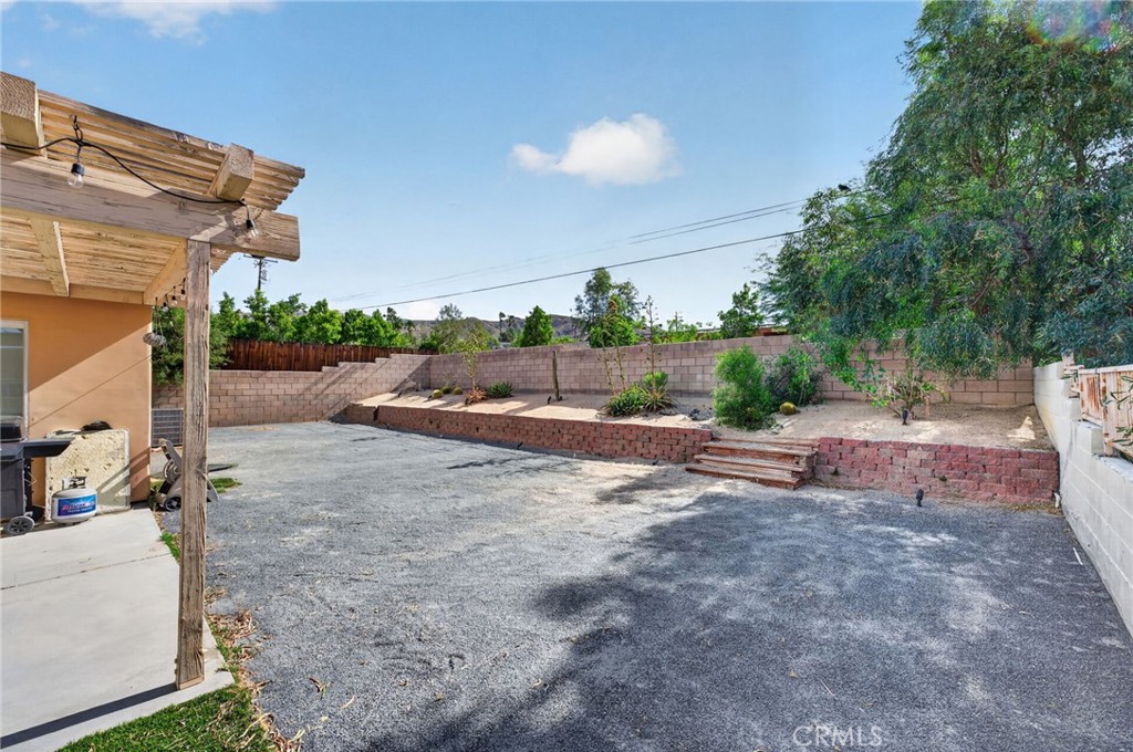 12828 Miracle Hill Property Photo 27