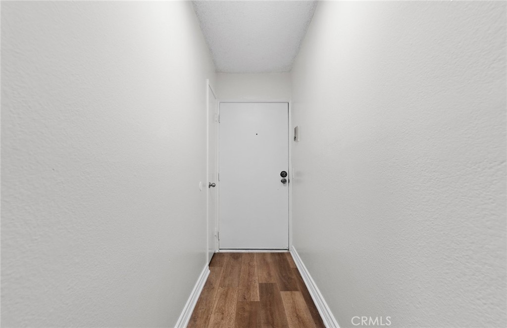 600 W 3rd Street B107 Property Photo 17