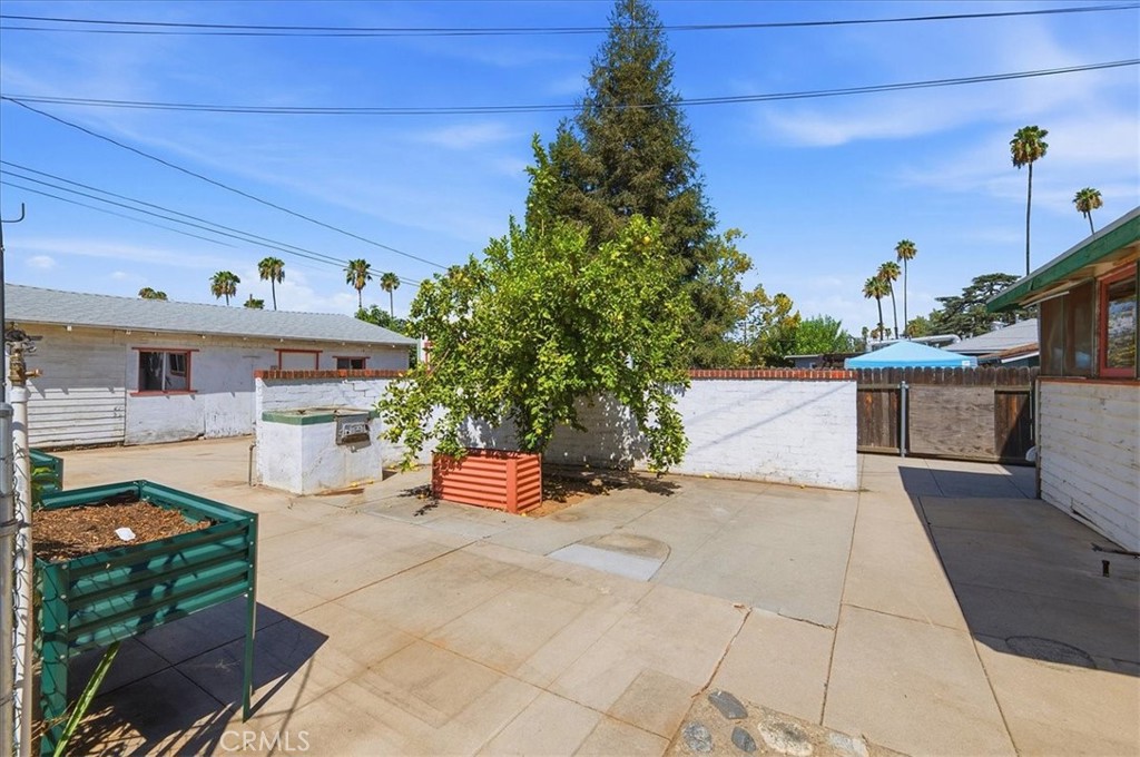 524 University Place Property Photo 45