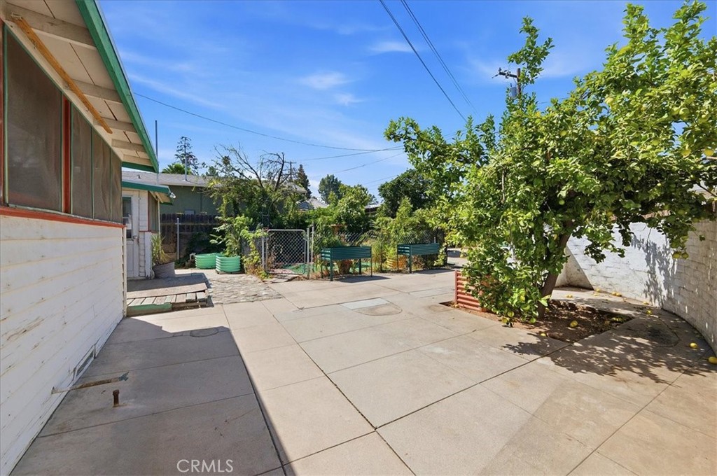 524 University Place Property Photo 47