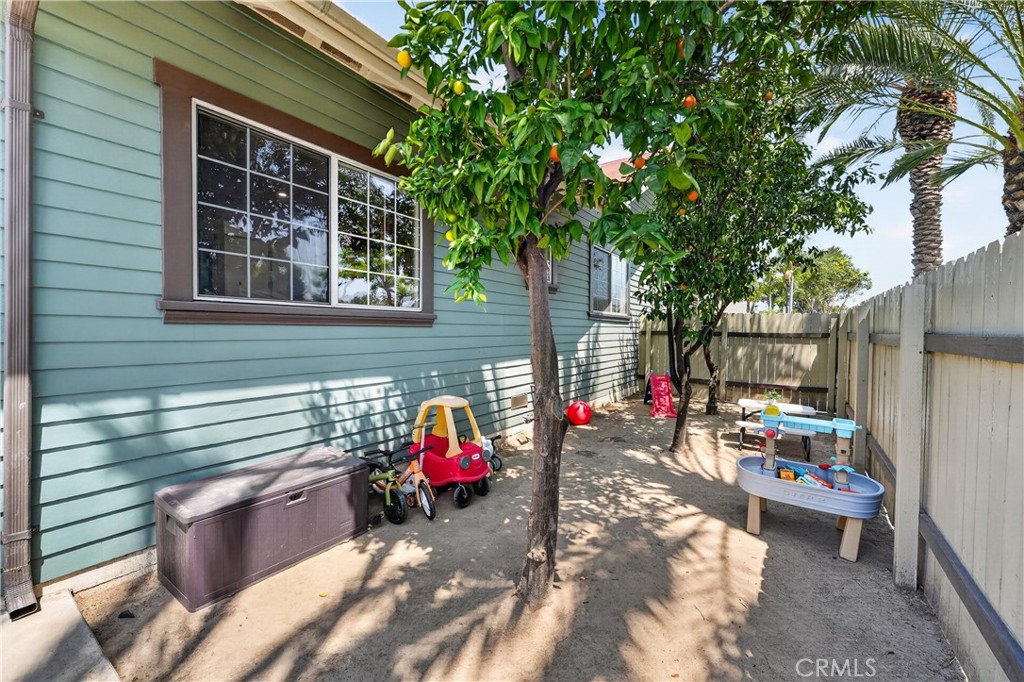 2700 W Olive Avenue Property Photo 32