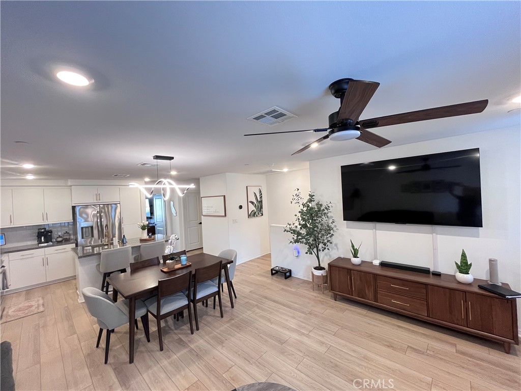 19197 Sequoia Grove Street Property Photo 3