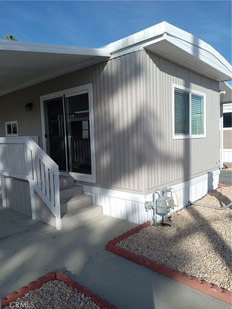 1600 S San Jacinto Avenue 15 Property Photo 1