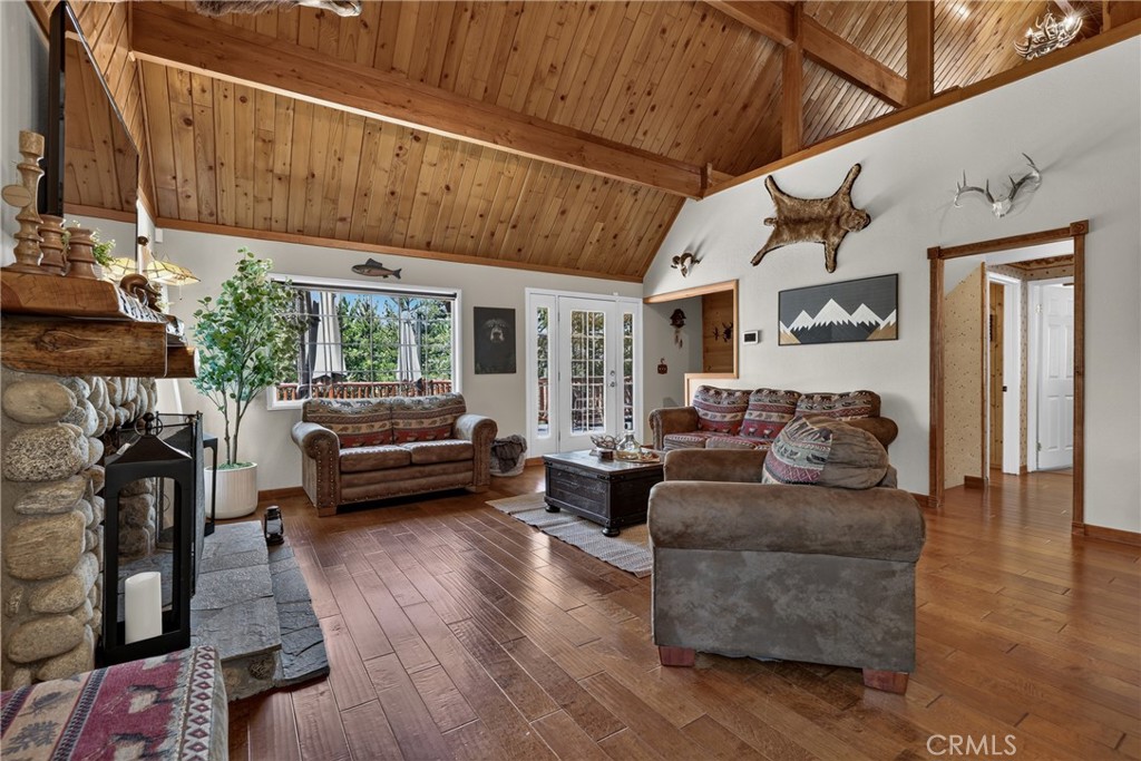 615 Grass Valley Rd Property Photo 6