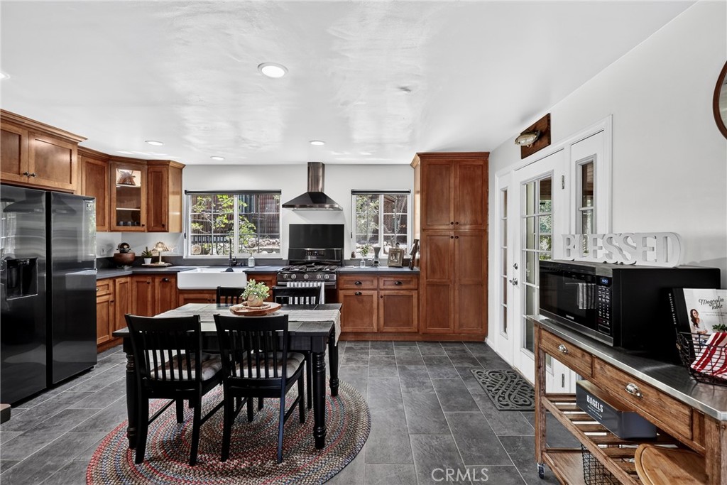 615 Grass Valley Rd Property Photo 11