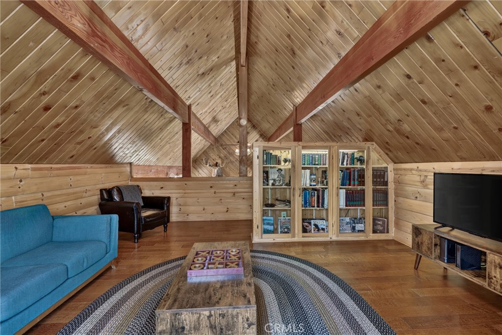 615 Grass Valley Rd Property Photo 30