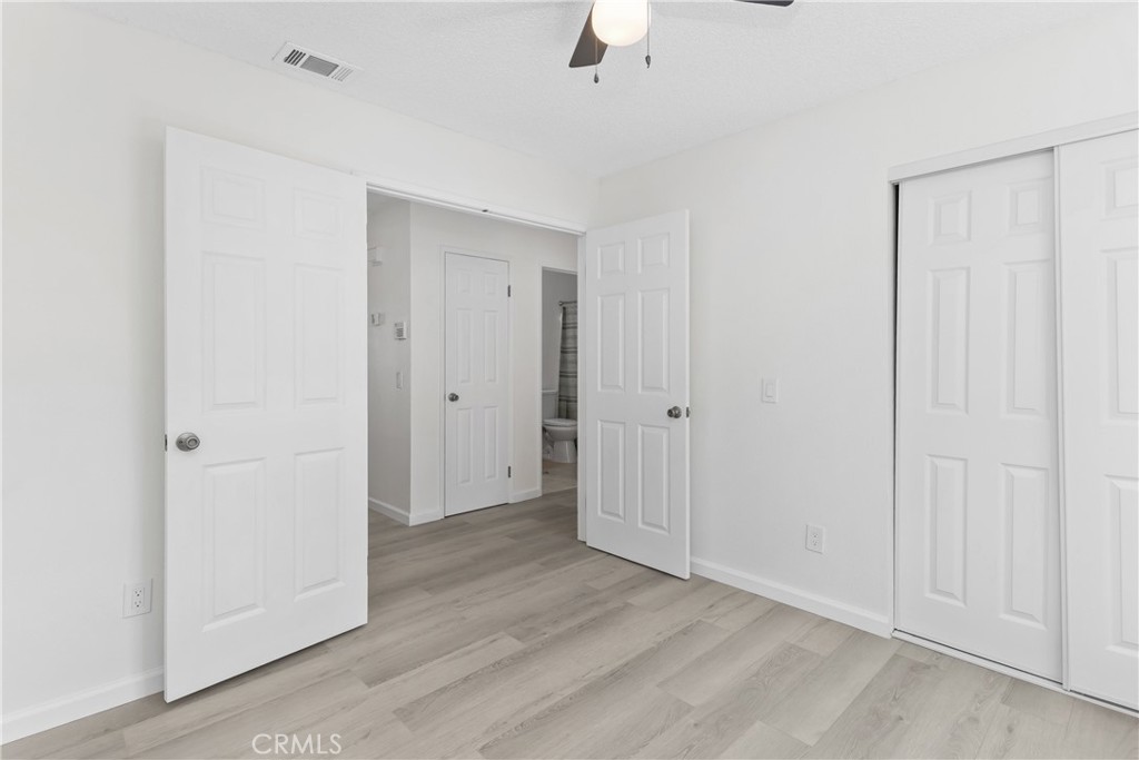 1445 W James Street Property Photo 16