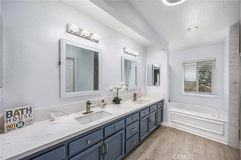 7729 Calle Bresca Property Photo 33