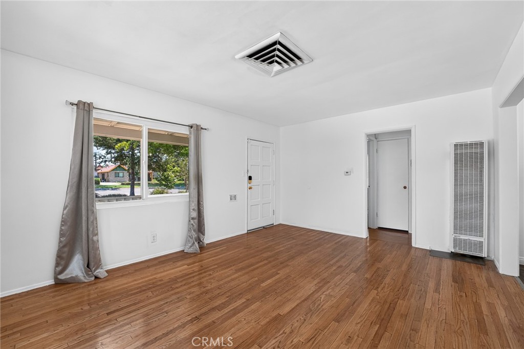1073 Palm Property Photo 10