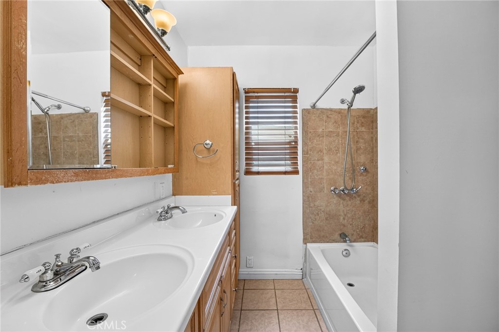 1073 Palm Property Photo 20