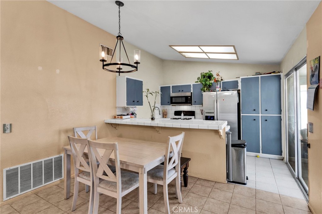 14661 Allison Street Property Photo 6