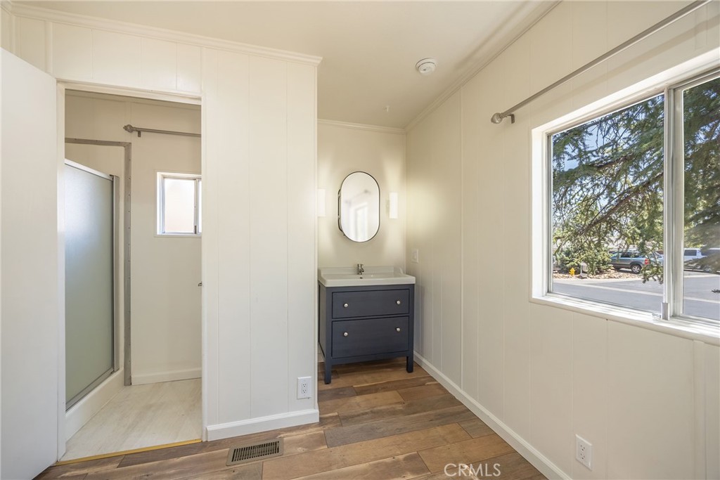 391 Montclair Drive 9 Property Photo 43