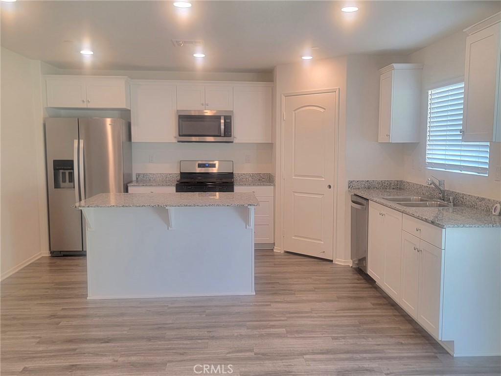 26101 Cirrus Property Photo 5