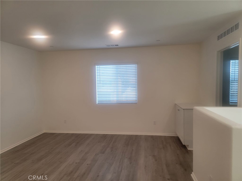 26101 Cirrus Property Photo 6