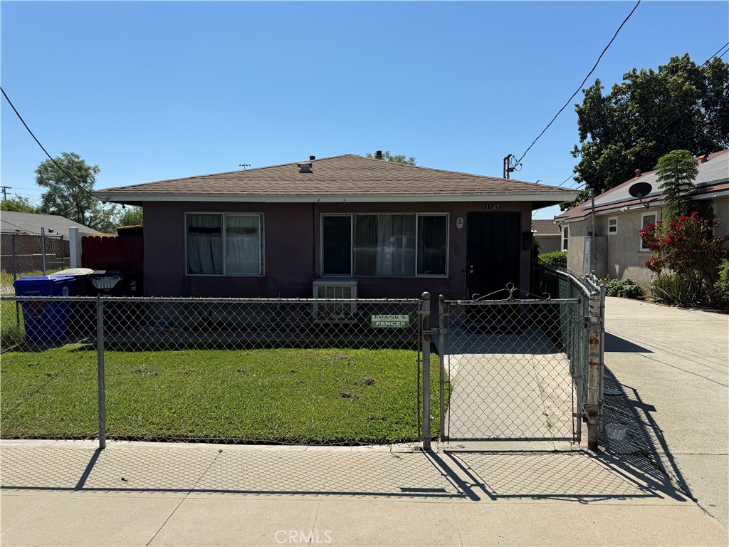 1147 Spruce Property Photo 1