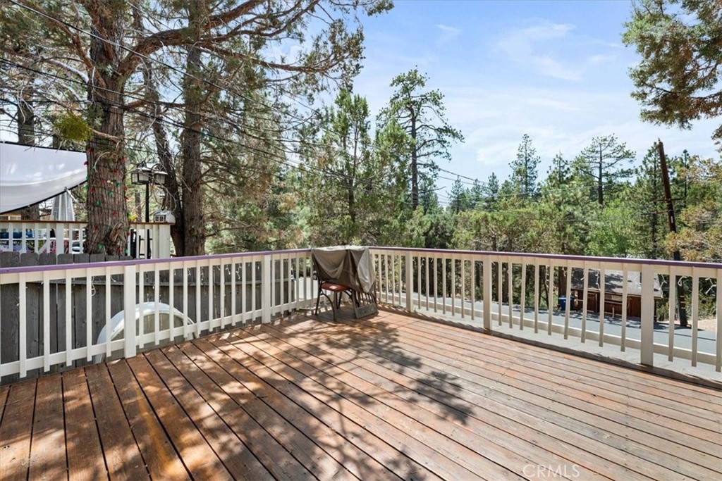 127 Vista Property Photo 5