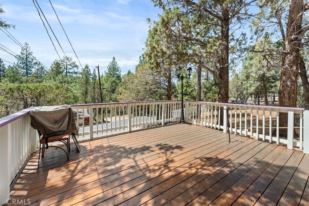 127 Vista Property Photo 6