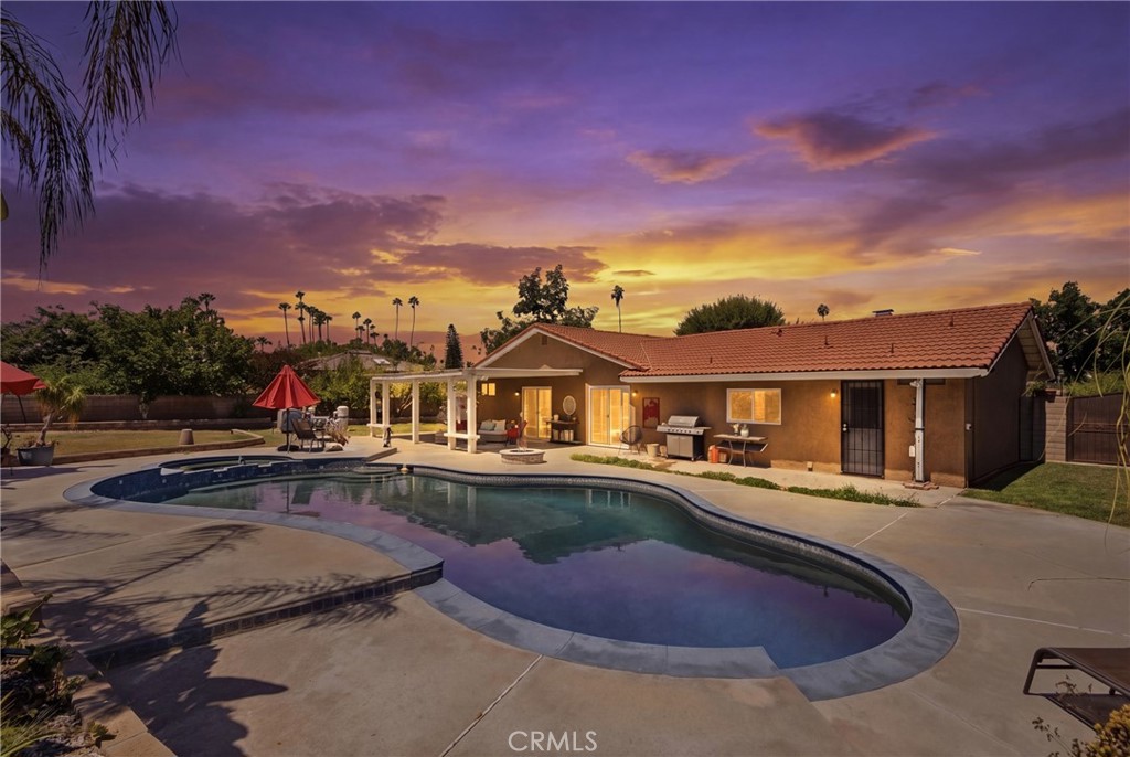 6526 Marlo Way Property Photo 1
