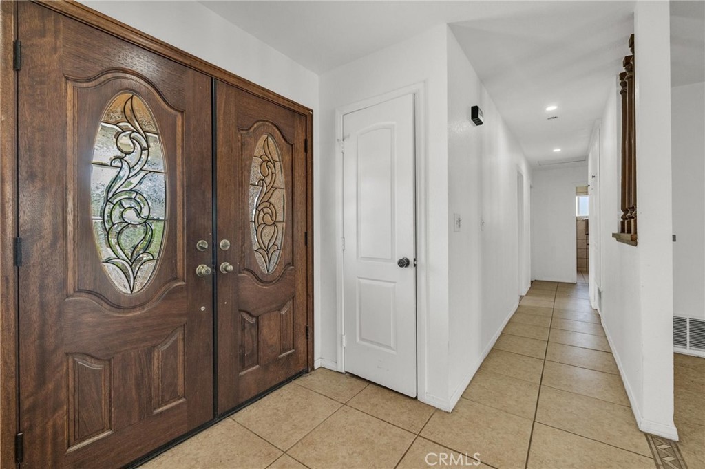 11201 58th Property Photo 5