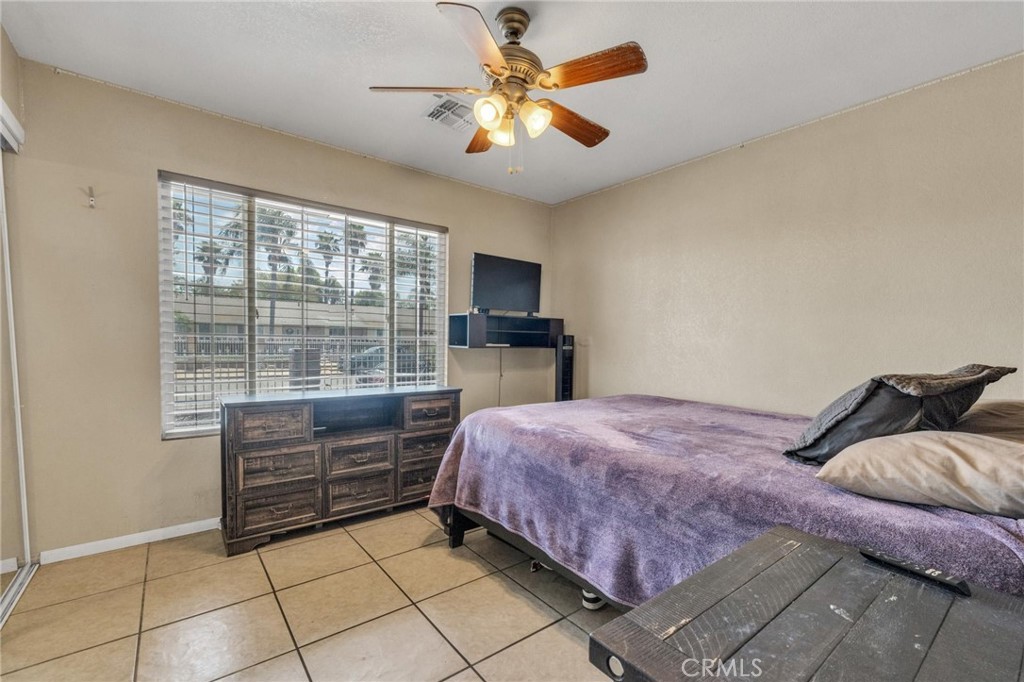 11201 58th Property Photo 18