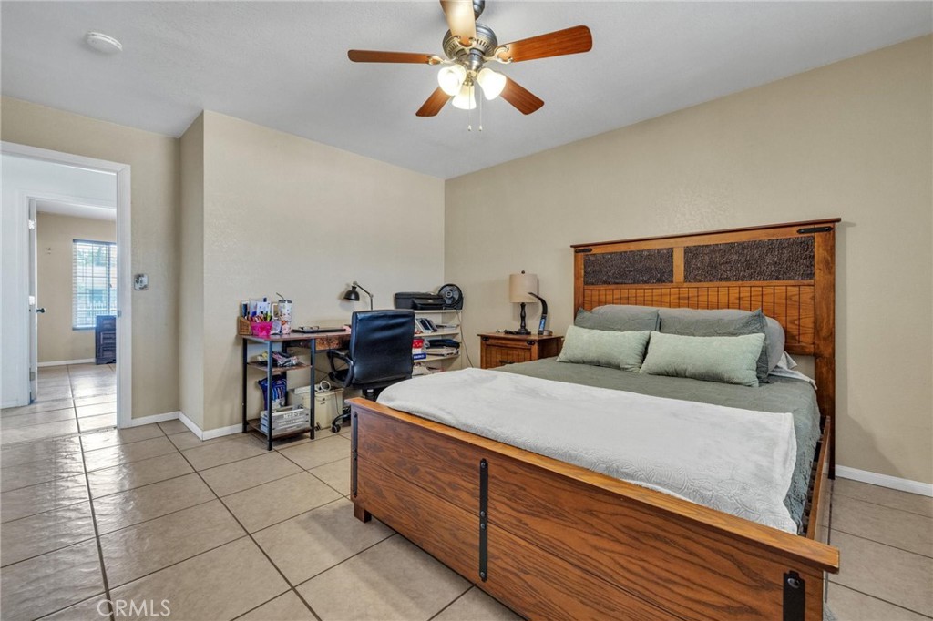 11201 58th Property Photo 25