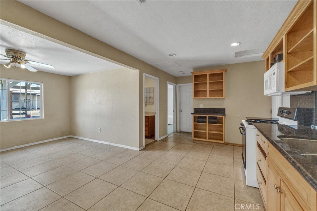 11201 58th Property Photo 27