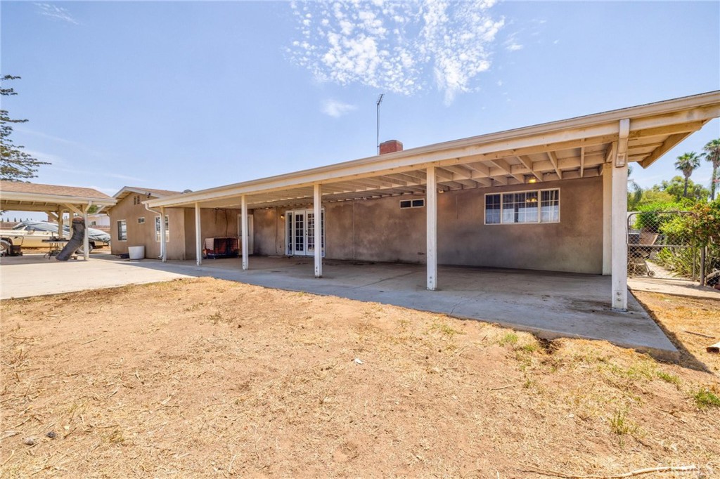 11201 58th Property Photo 33