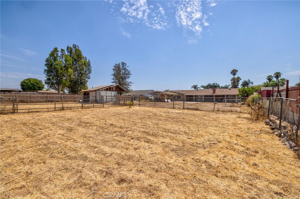 11201 58th Property Photo 37
