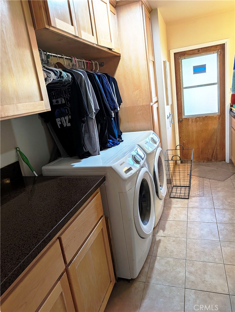 611 Iris Property Photo 4