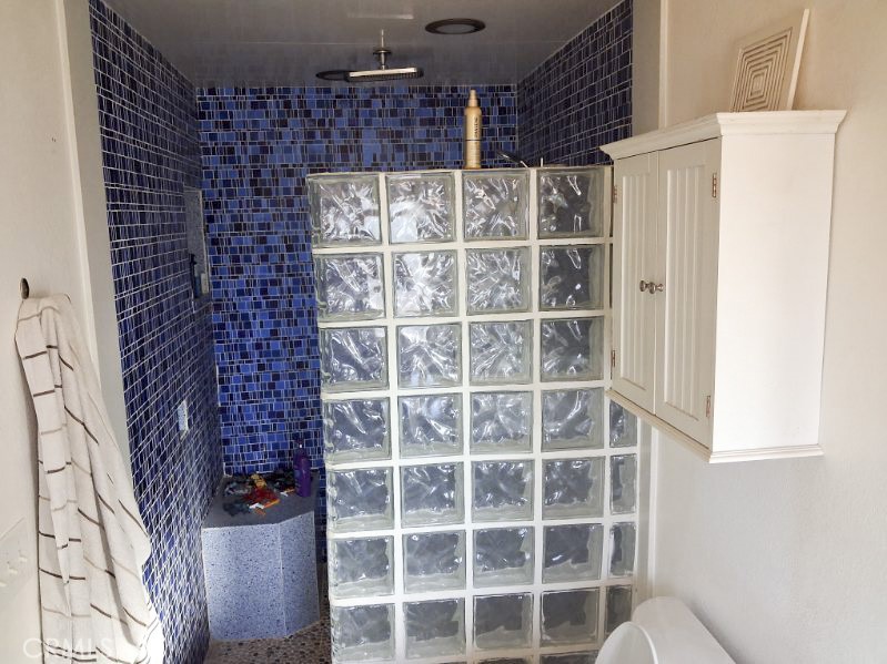 611 Iris Property Photo 6