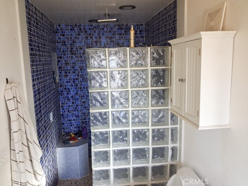 611 Iris Property Photo 7