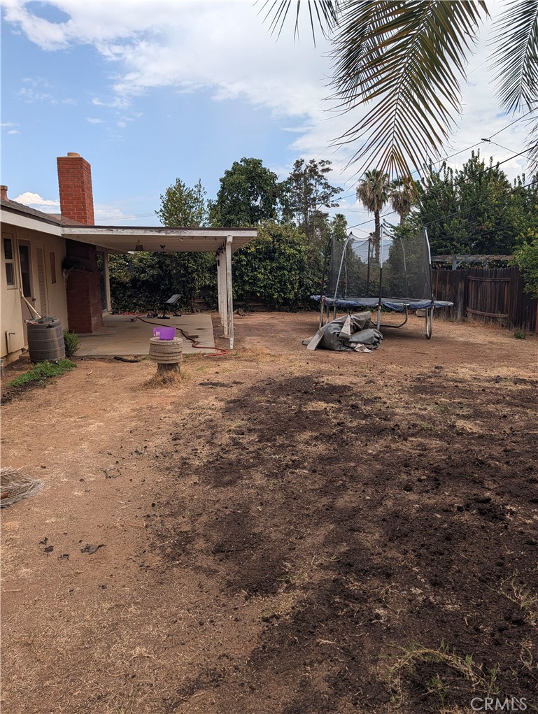 611 Iris Property Photo 9