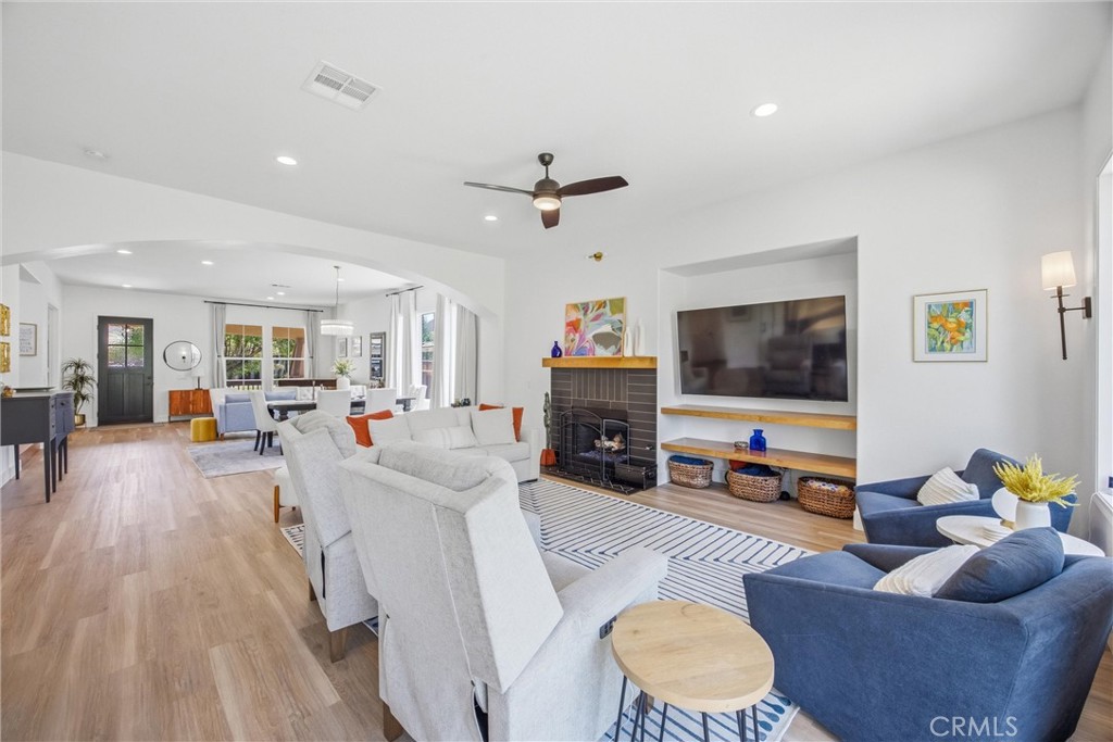 34128 Pinehurst Drive Property Photo 15