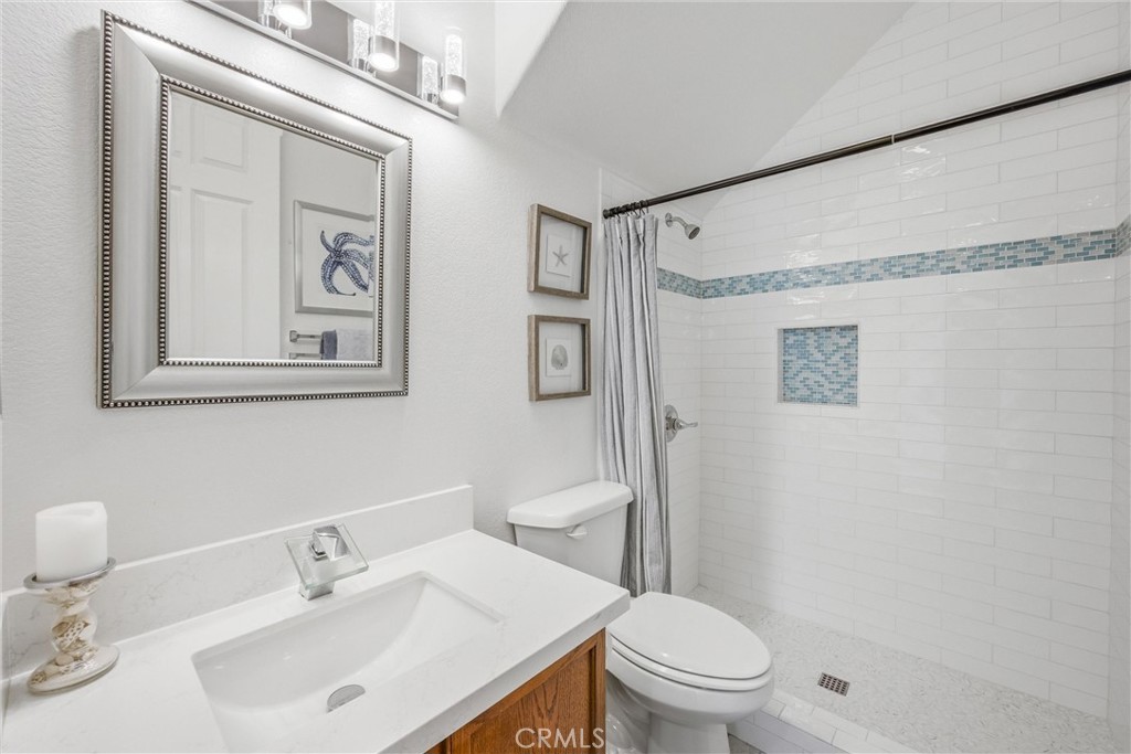 34128 Pinehurst Drive Property Photo 26
