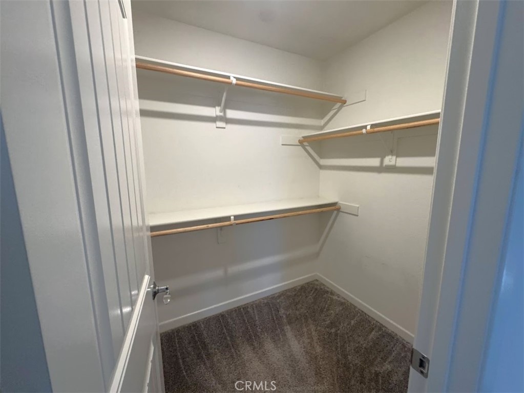 1014 W Buttercup Property Photo 29