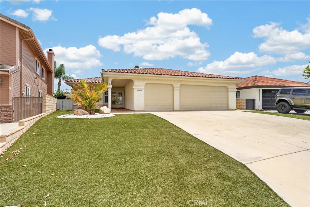 30579 Seahorse Circle Property Photo 2