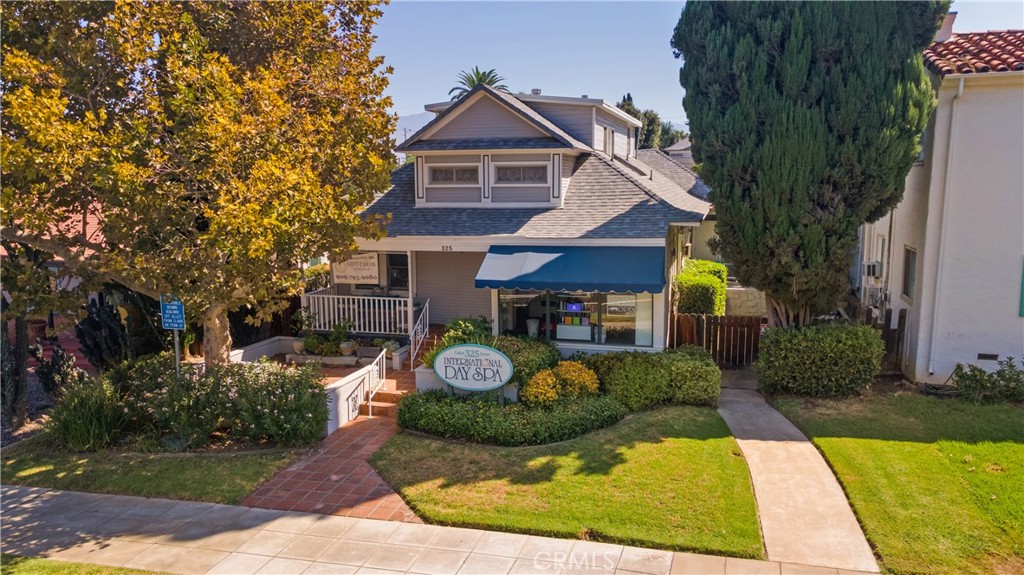 325 Cajon Street Property Photo 1